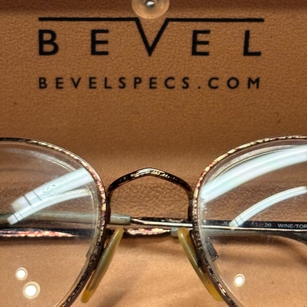 Bevel "Judge" Black & Grey Titanium Eyeglass Frames